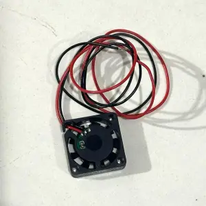 Cooling fan sleeve DC brushless silent exhaust